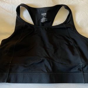 NWOT - Torrid Sports Bra
